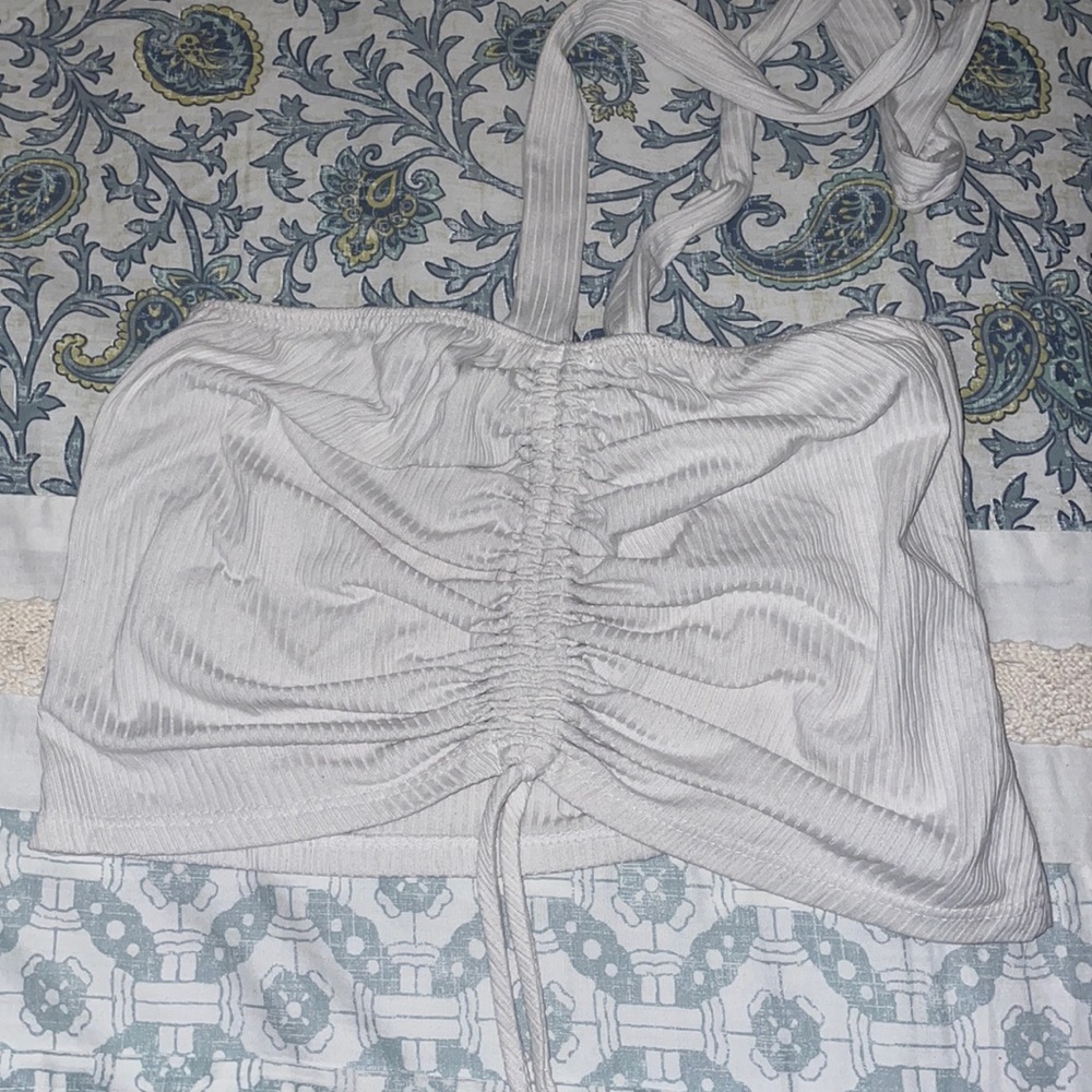 White crop top, can change lengths